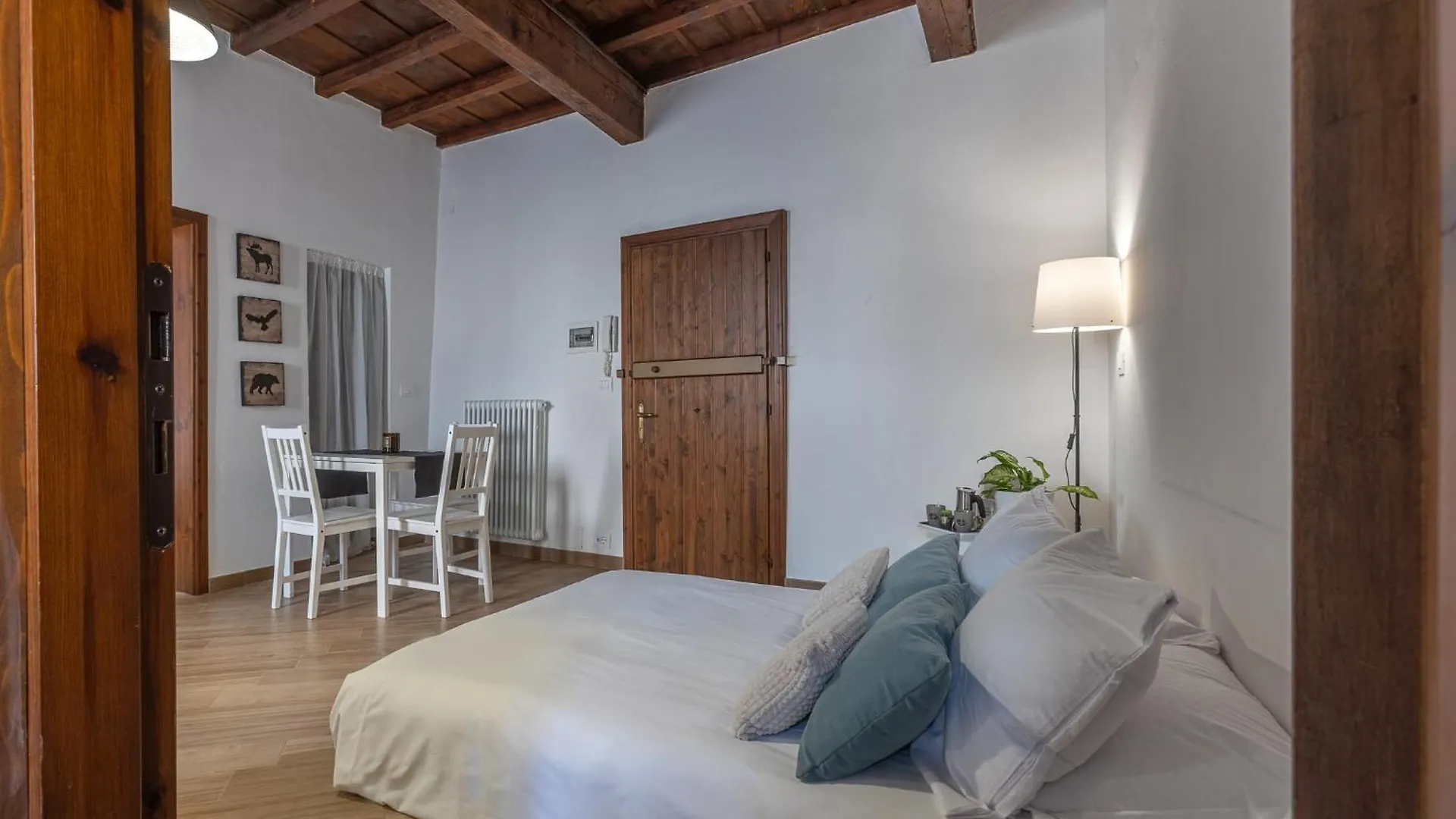 Nel Centro Storico Lovely Apartment フェラーラ イタリア